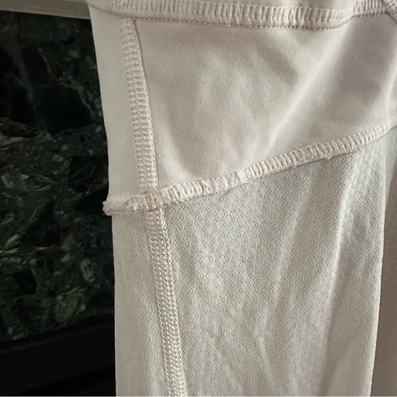 Lululemon Run: Tame Me Tank Parfait Pink, assumed size 2 - Picture 5 of 9